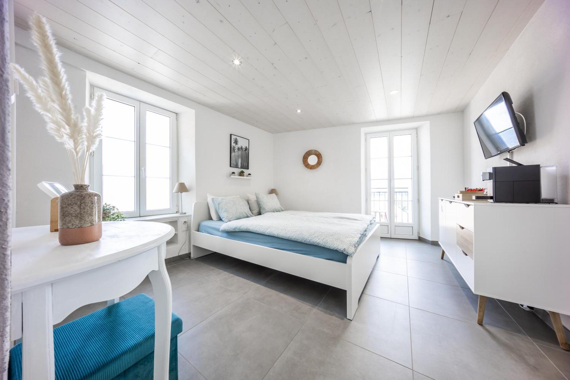 Aloha Chambres Port-Valais Екстериор снимка