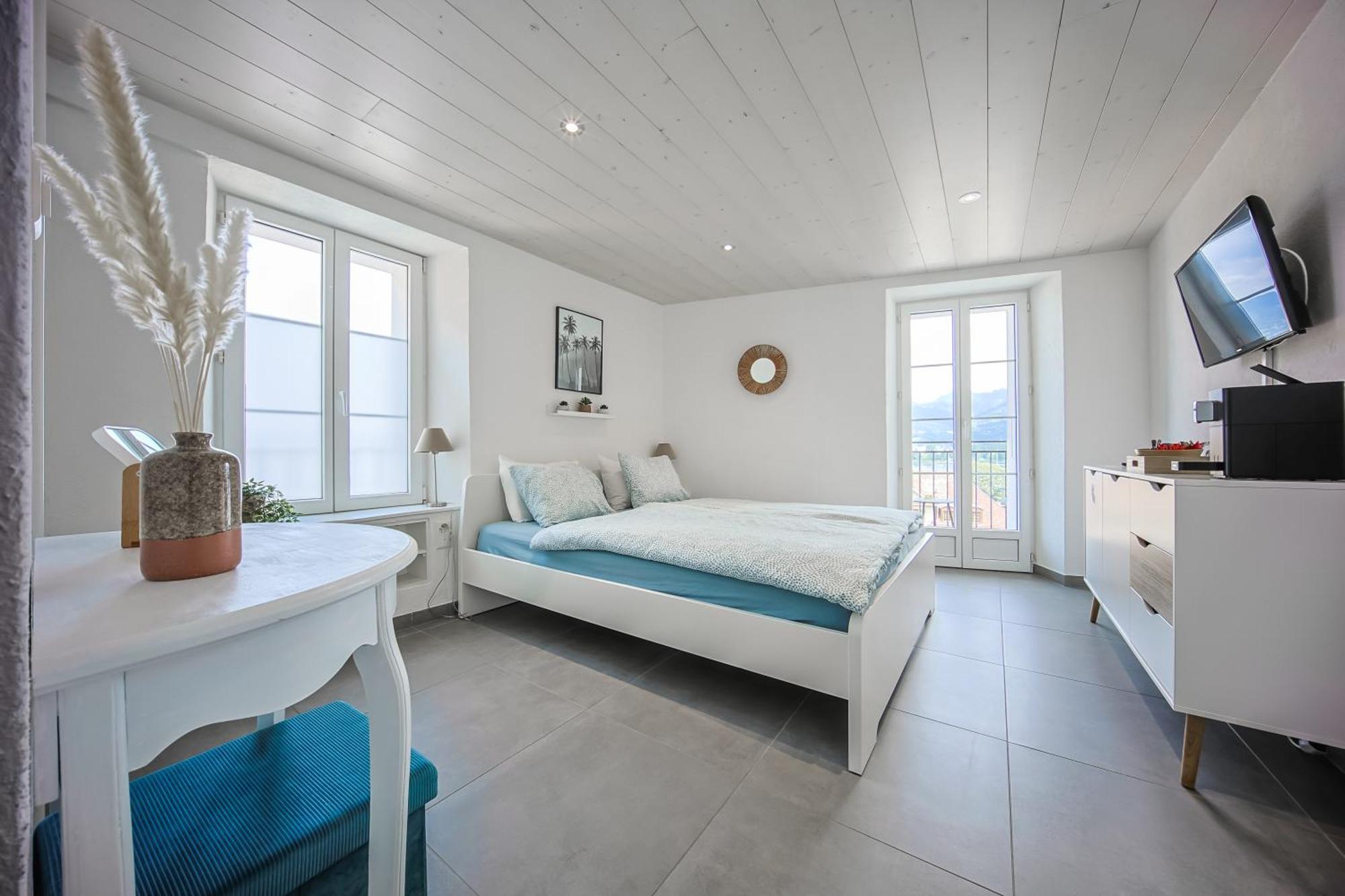 Aloha Chambres Port-Valais Екстериор снимка
